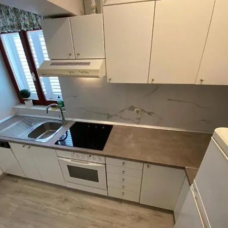 Mila Apartment Makarska