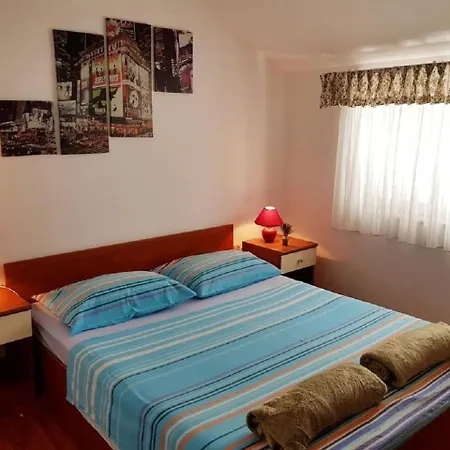Mila Apartment *