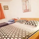 Mila * Макарска