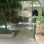 Mila Апартаменты Макарска